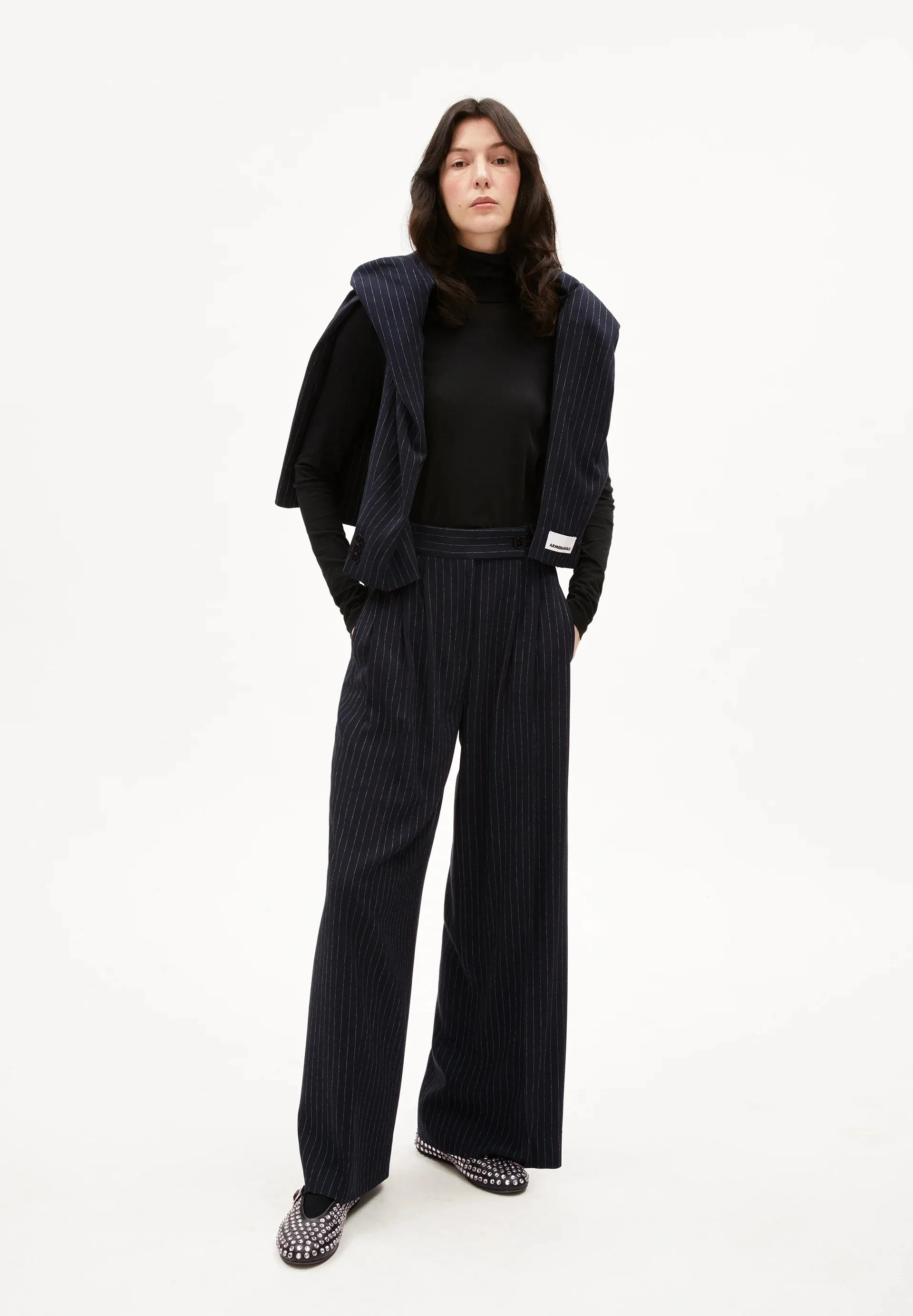 ARMEDANGELS Kaayua pinstripe trousers night sky white women