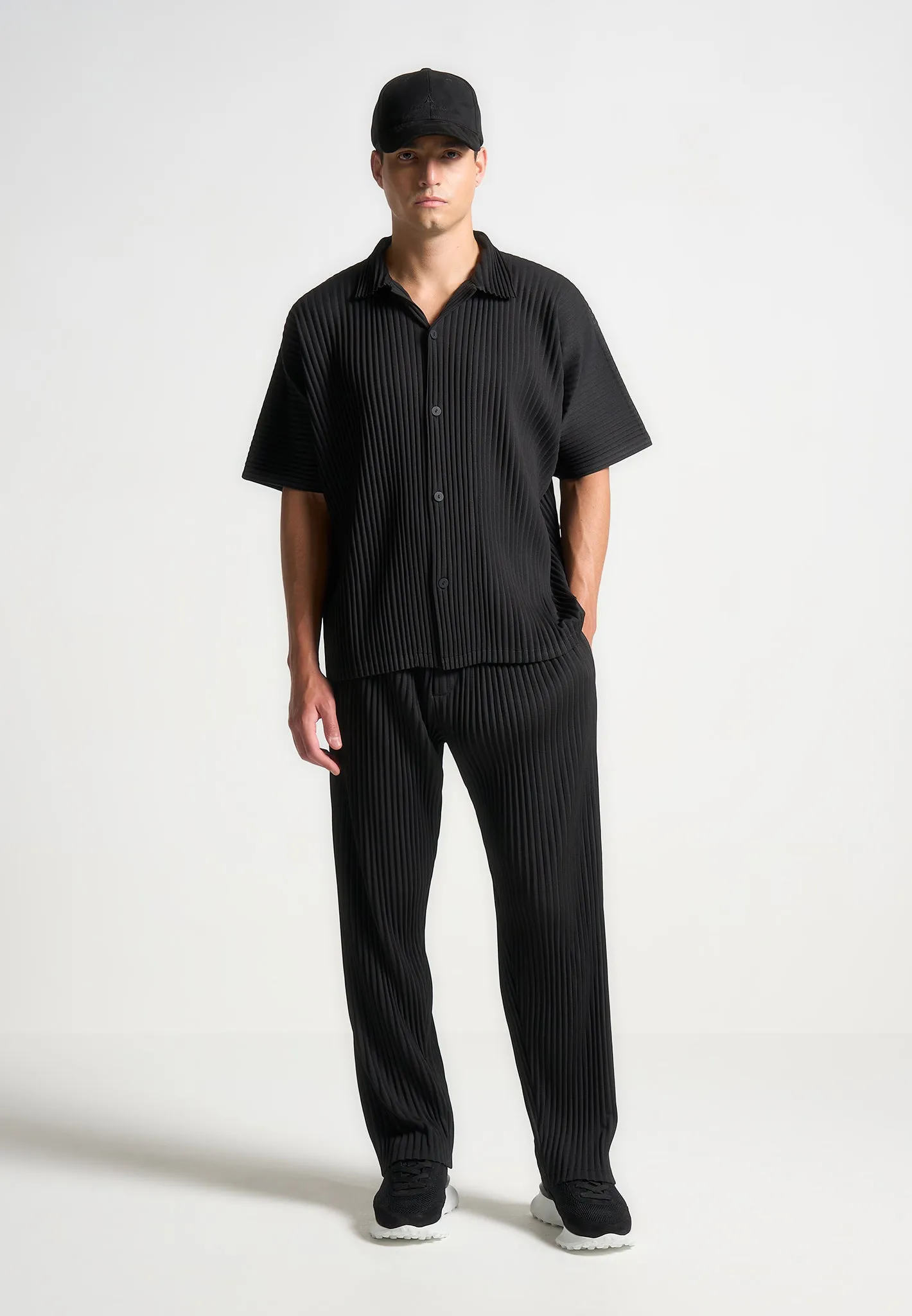 Pleated Trousers - Black