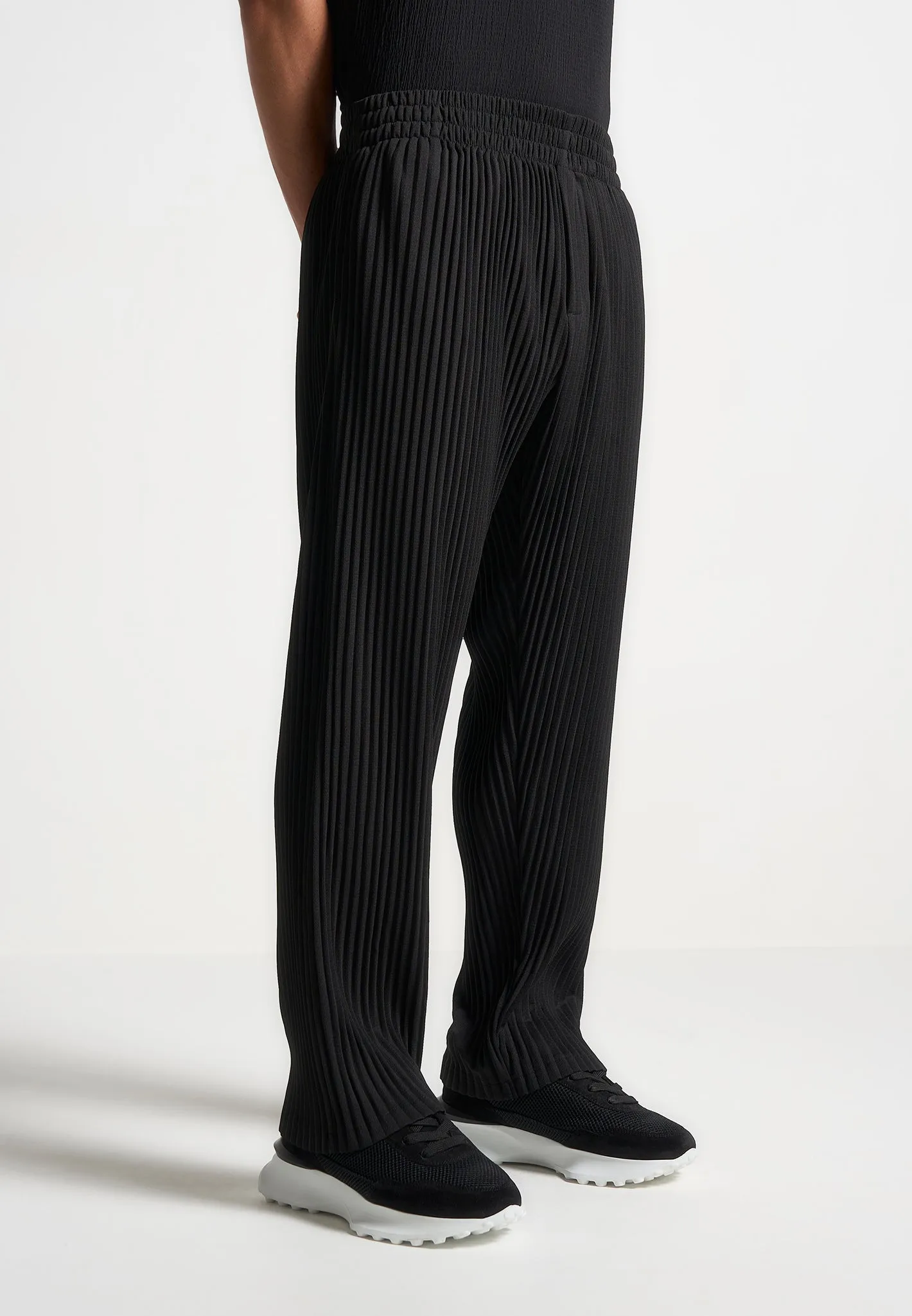 Pleated Trousers - Black