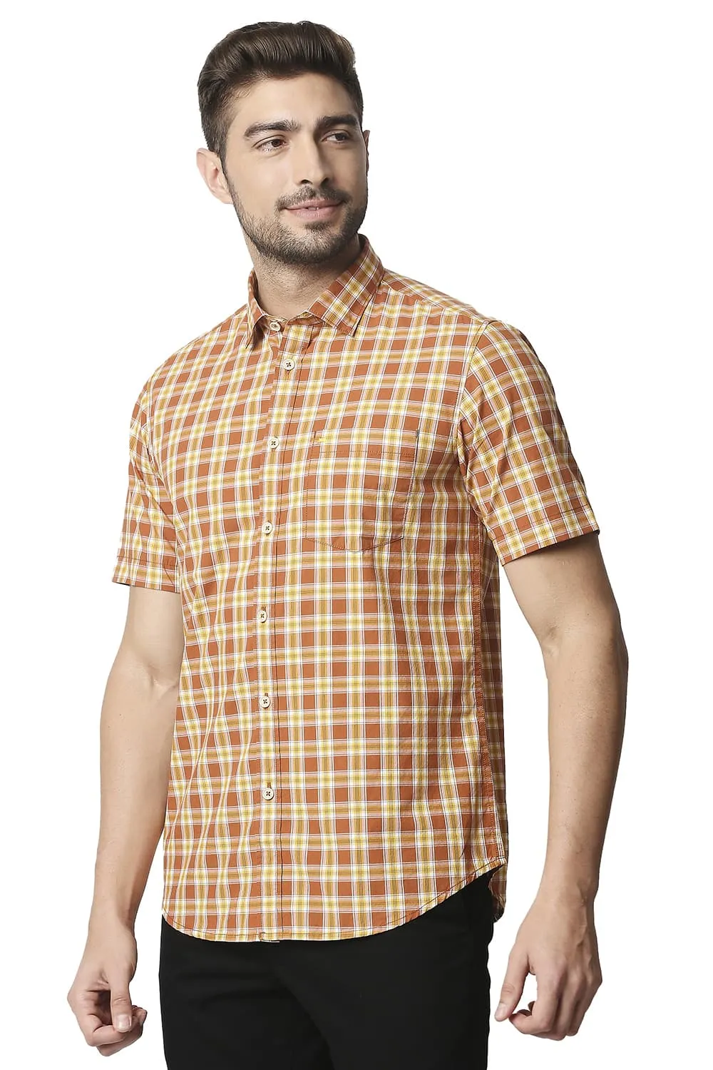 Slim Fit Checks Halfsleeves Shirt